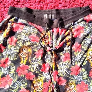 Floral print shorts